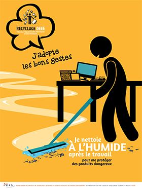 Recyclage DEEE. Déchets d\'équipements électriques et électroniques. Je nettoie à l\'humide après le travail pour me protéger des produits dangereux