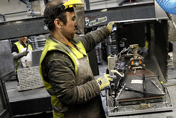 risque d’exposition au plomb dans le recyclage d’équipements électroménagers